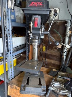Skil 8" Bench Drill Press (Model 3380)