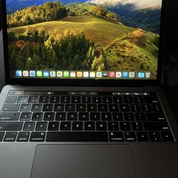 2019 MacBook Pro 13" 256GB 8GB Intel i5 MacOS Sonoma Beta-m