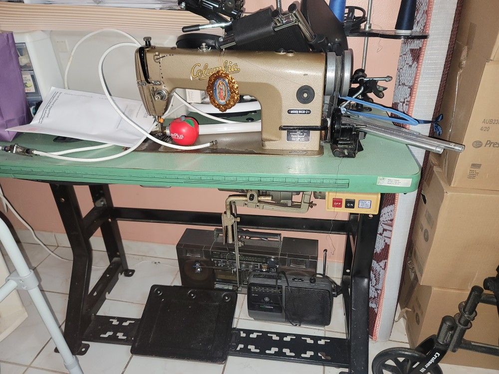 Industrial Sewing Machine