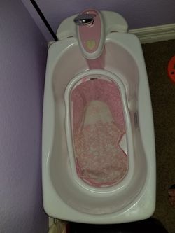 Baby bath tub