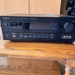 Pioneer VSX-D509S Receiver