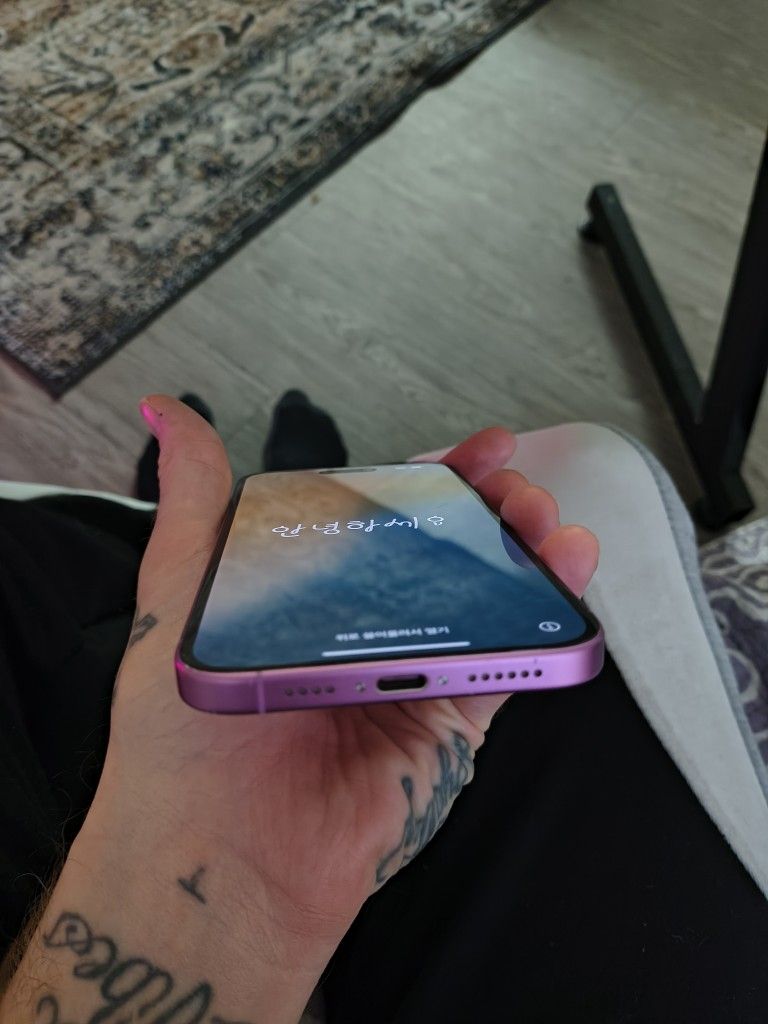 iPhone 16 PLUS 500$