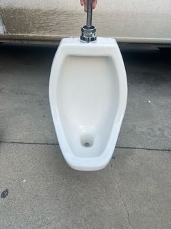 Urinal
