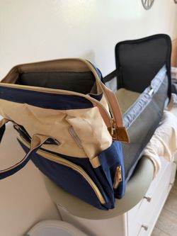 Convertible Diaper Bag and Travel Bassinet