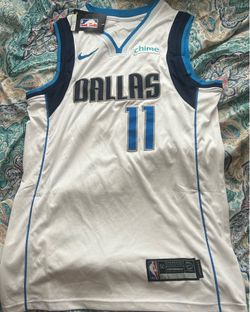 Dallas Mavericks #11 Kyrie Irving Men’s Jersey  Size 50 (L)