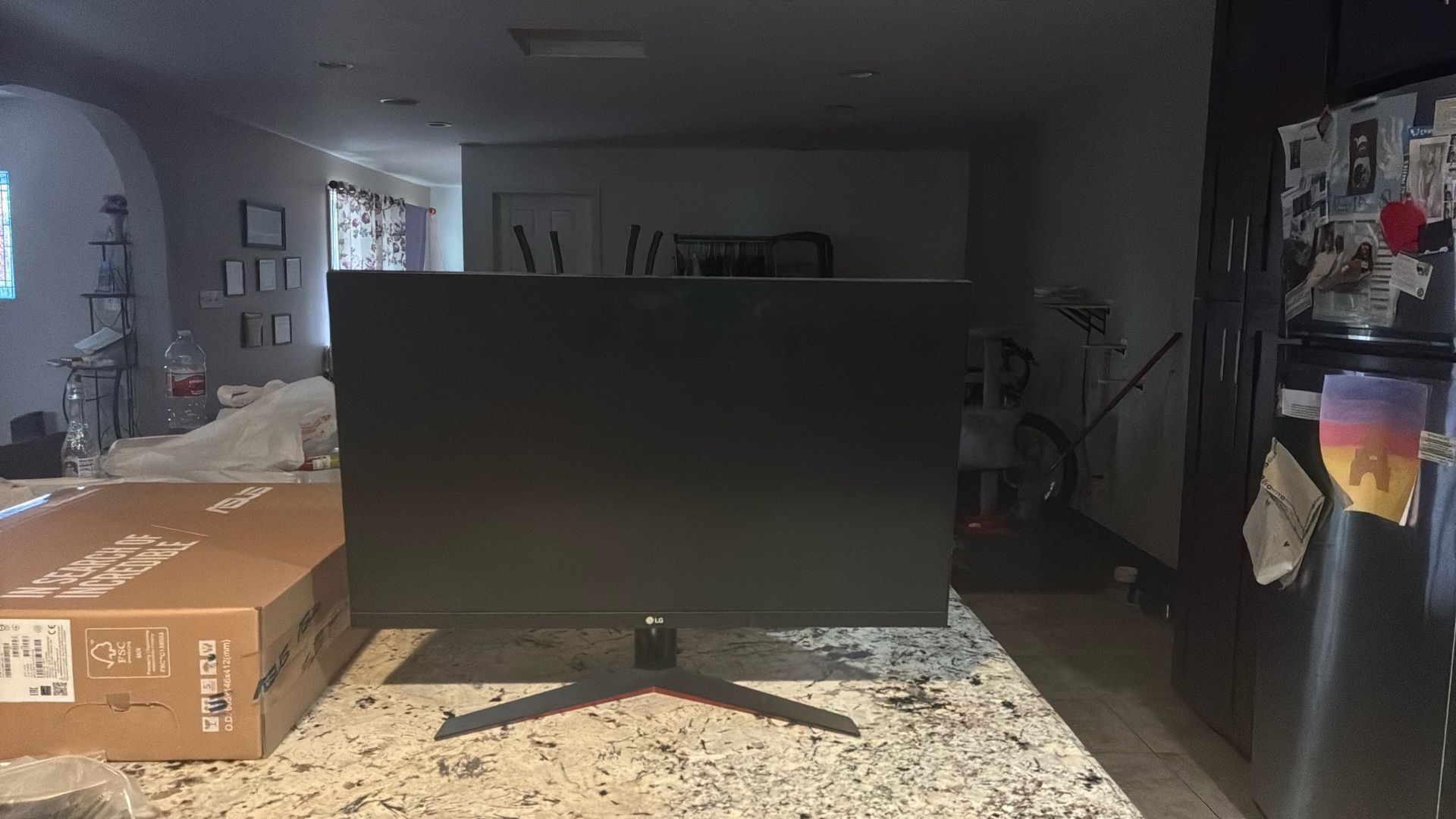 LG MONITOR 27 INCH