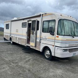 1993 Fleetwood Bounder