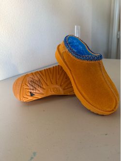 UGG slip ons boy or girl