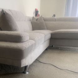 Bob’s 2 Piece Sectional. Pick Up Only 