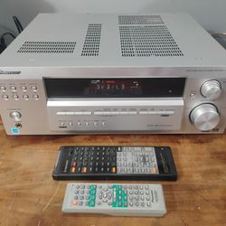 Pioneer VSX-D514 Stereo Receiver