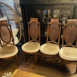 Free Vintage Chairs 