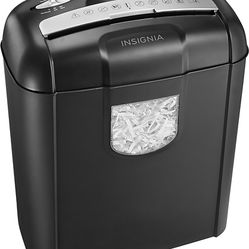 NEW Insignia NS-PS06CC 6-Sheet Crosscut Shredder - Black