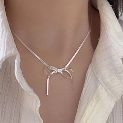 Simple Style Bow Knot Sterling Silver White Gold Plated Necklace Croquette