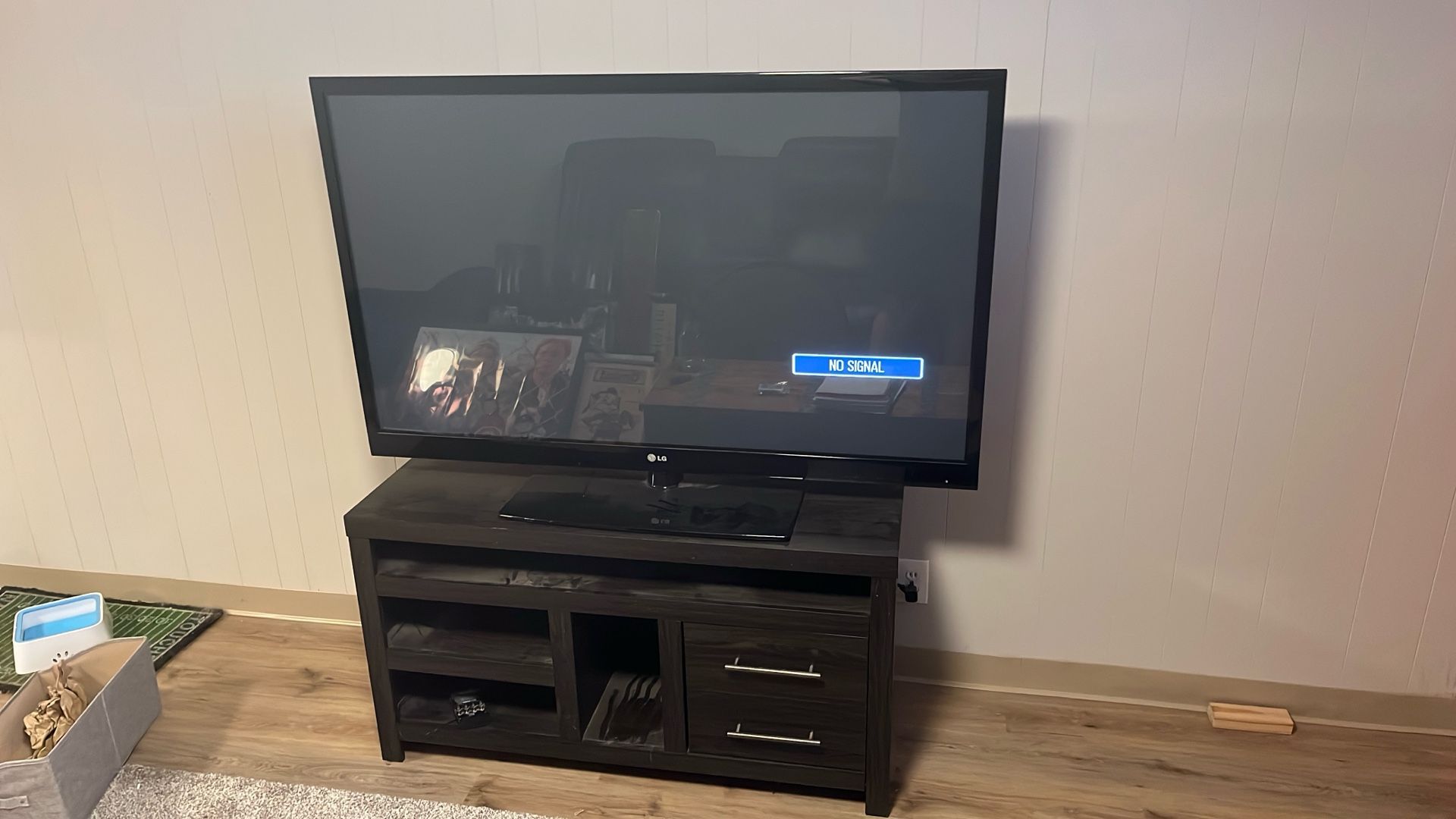 Entertainment Stand /TV/XBox1/ Surround Sound
