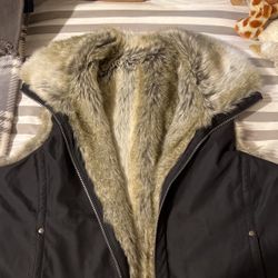 Woman’s Reversible Vest