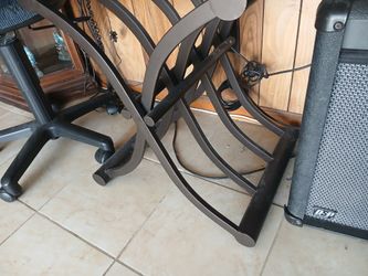 Apple MacBook Pro 16.1 2.6 Ghz I7 Processor 16gb Ram 512gb Ssd 0s Tahoe 26.0.1 Touch Bar Fingerprint Very Clean With Charger 