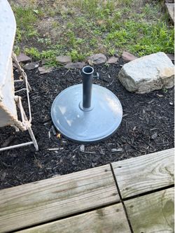 5  umbrella stands