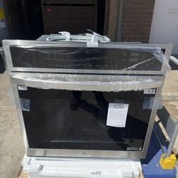 LG 4.7 cu. ft. Smart Single Electric Wall Oven with Fan Convection, Air Fry in PrintProof in Stainle