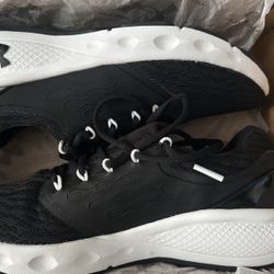 Under Armour Women Shoes