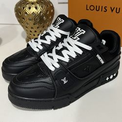 New LV Men’s Shoes. 