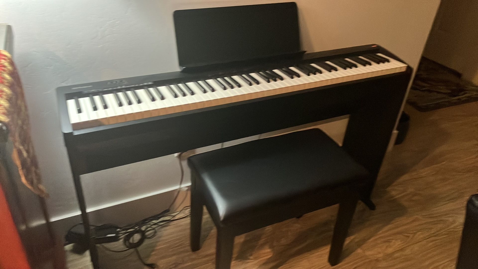 Digital  Roland piano