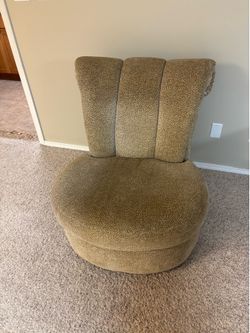 Swivel Accent Chair