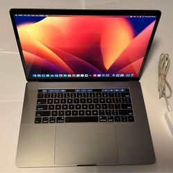 Apple 15” Mackbook Pro w/ Touchbar