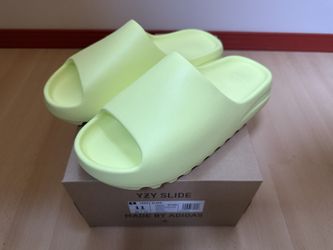 Yeezy Adidas Slide Green Glow 