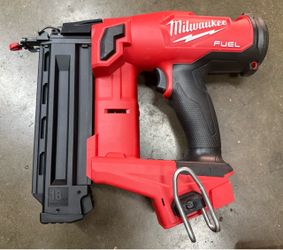 Milwaukee M18 FUEL 18GA Brad Nailer (tool only )
