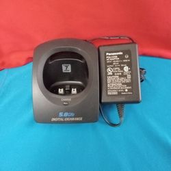 PANASONIC PQLV30046ZA Telephone Battery Charger