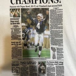 Vintage 2002 Super Bowl New England Patriots Boston Globe Newspaper T-Shirt XL