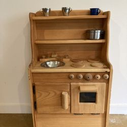 Wood Toy/Play Kitchen