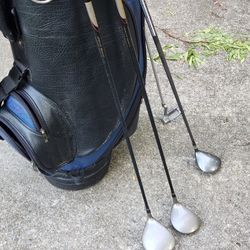 Excellent Complete Set Of Golf Clubs Comes With The Most Popular Golf Bag Made