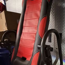 Inversion table Uses gravity to decompress (stretch) the spine