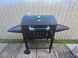 CHARCOAL GRILL