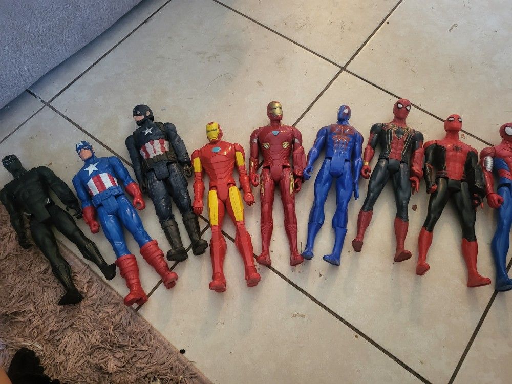 Large Superhero Action Figures