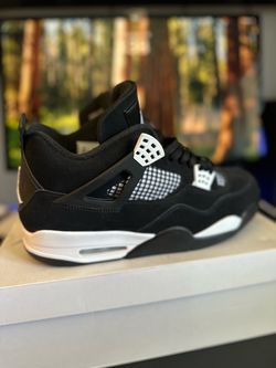 Jordan 4 white thunder size 13
