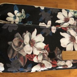 Laptop/ipad Zip carrier