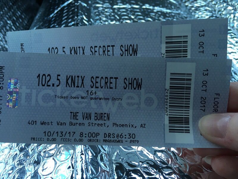 102.5 KNIX Secret Show Tickets! for Sale in Scottsdale, AZ - OfferUp