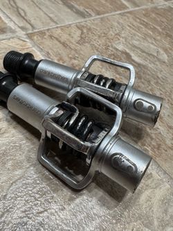 Crank Brothers  Egg Beater  Pedals with Black Spring XC Trail Mountain