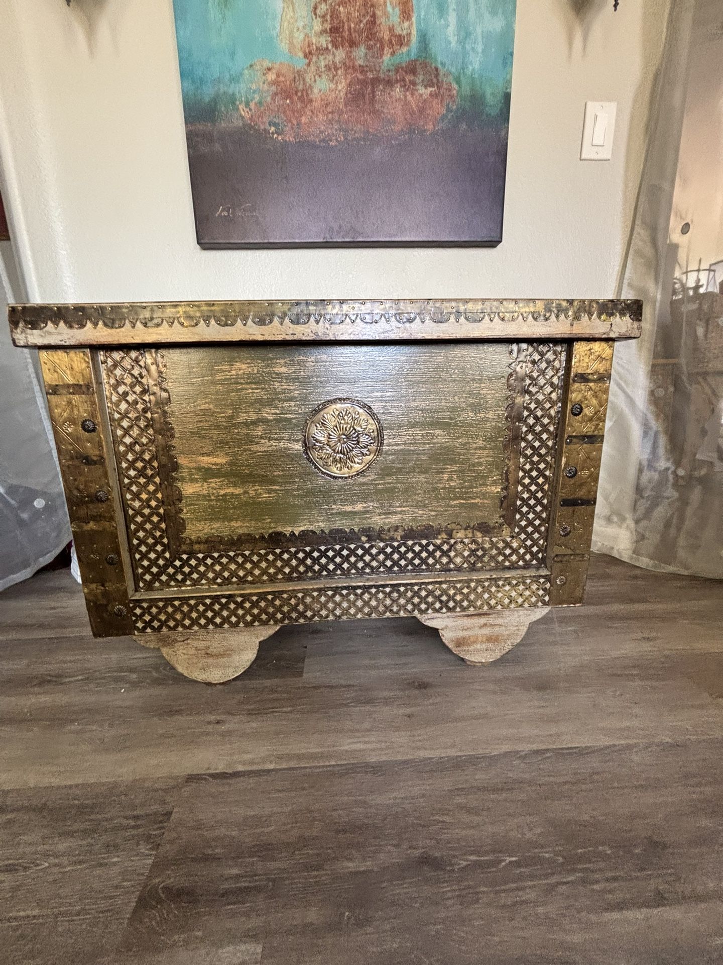 Beautiful Green/Cream Storage Trunk w/Filigree Overlay