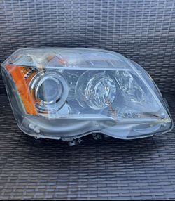 2010 2011 2012 MERCEDES-BENZ W204 GLK250 GLK350 Right Passenger Side  Bi-Xenon HID Headlight OEM