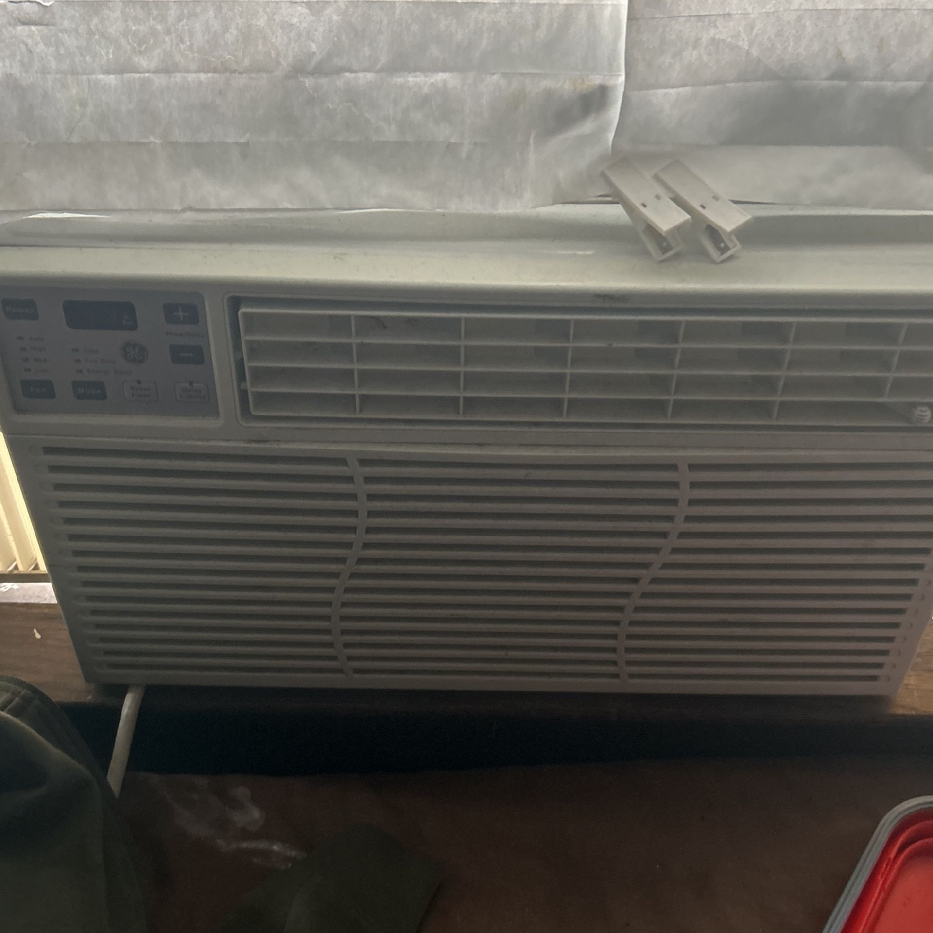 3 Window Ac Units $100 For All 3