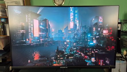 4k 32" 144hz IPS monitor Gigabyte M32U