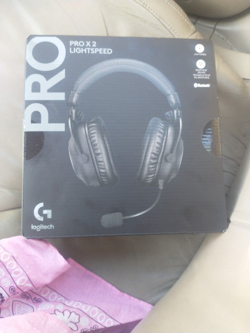 Pro ×2 Light speed Headphones