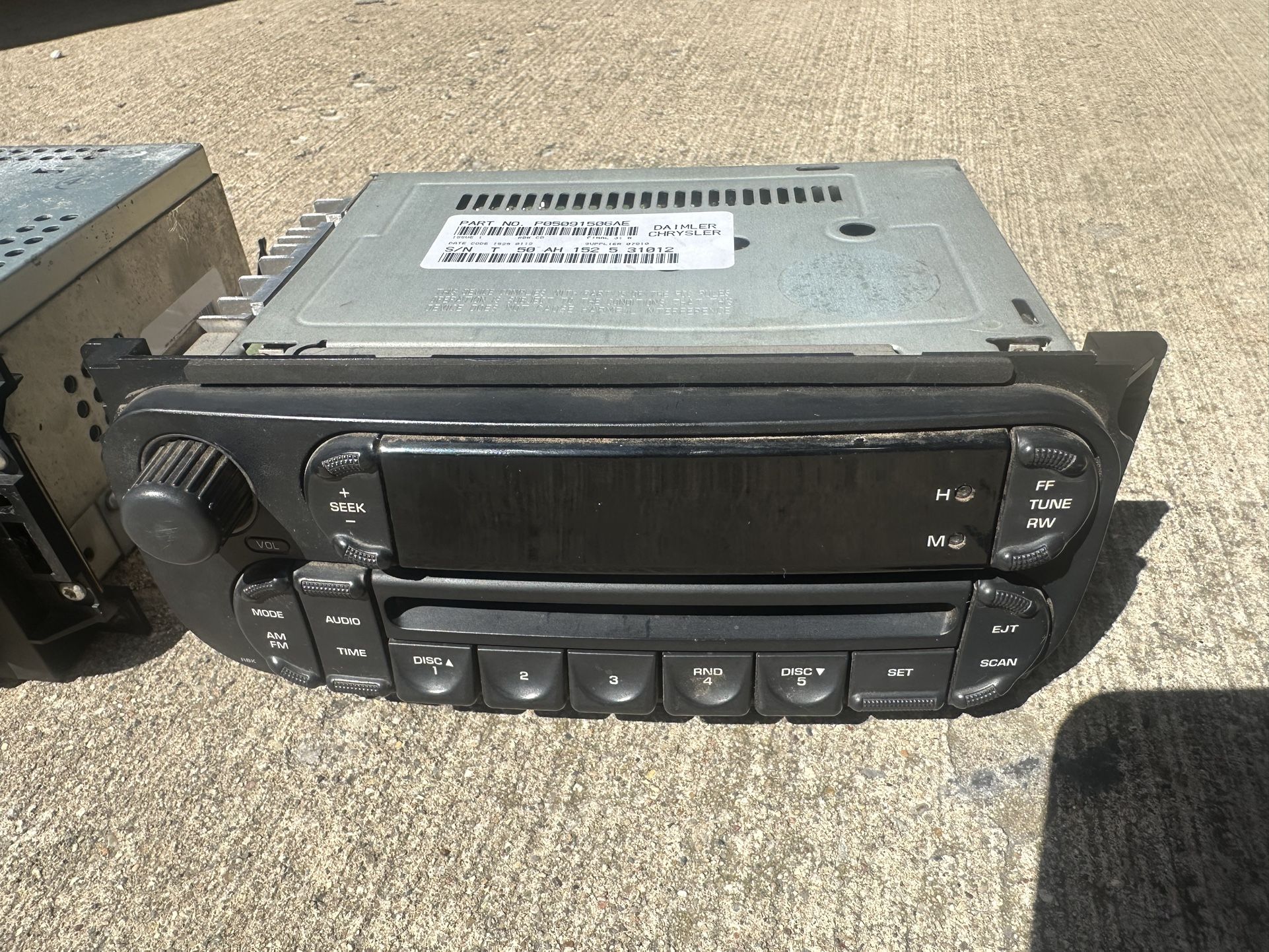 Chrysler Dodge Radio
