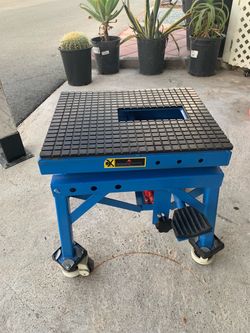 ATV motorcyclehydraulic lift