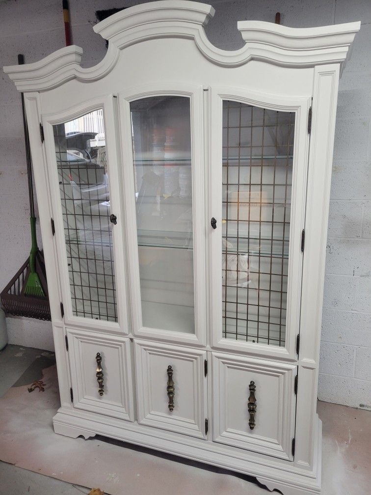 Beautiful Hutch Cabinet Refinished