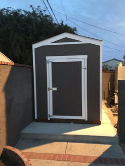Storage shed