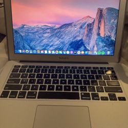 Apple Macbook Air A1466 13inch Laptop - Silver